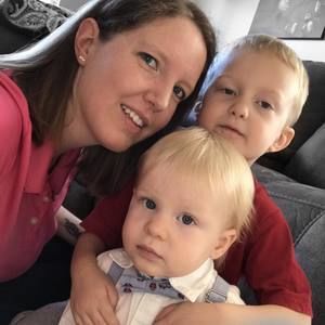 Meet your Posher, Courtney